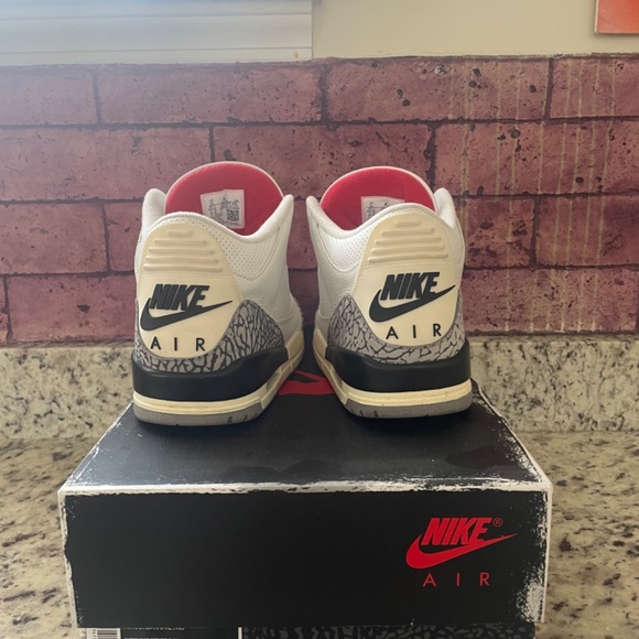 Jordan 3 size 12 - Picture 7 of 7